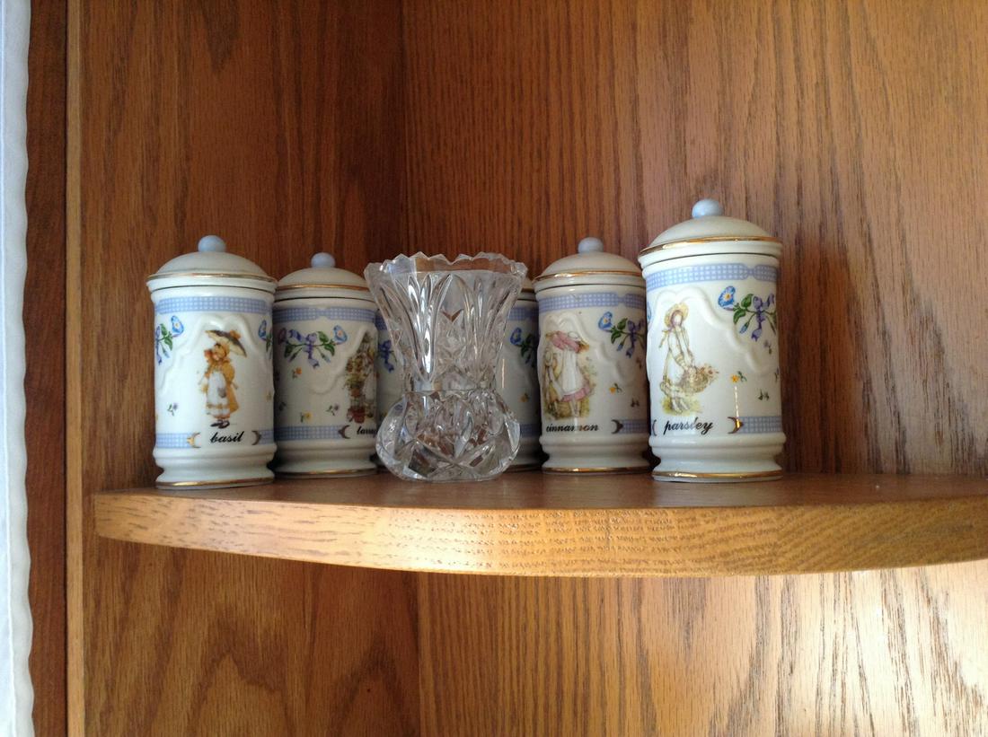 holly hobby spice jar collection (1 of 1)