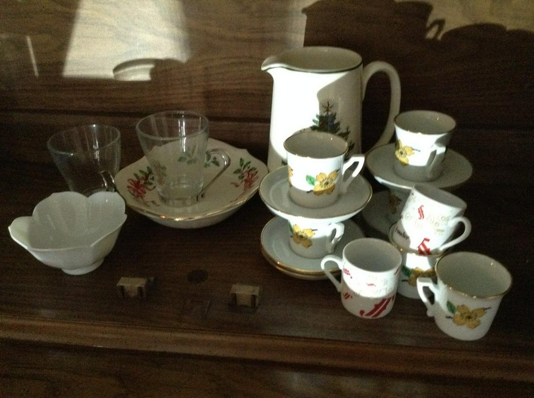 lenox pitcher and cappa icon set (1 of 1)