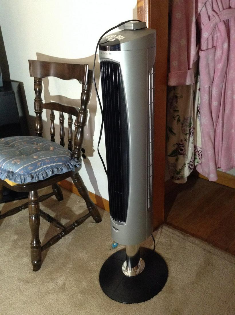 remote control lasko fan (1 of 1)