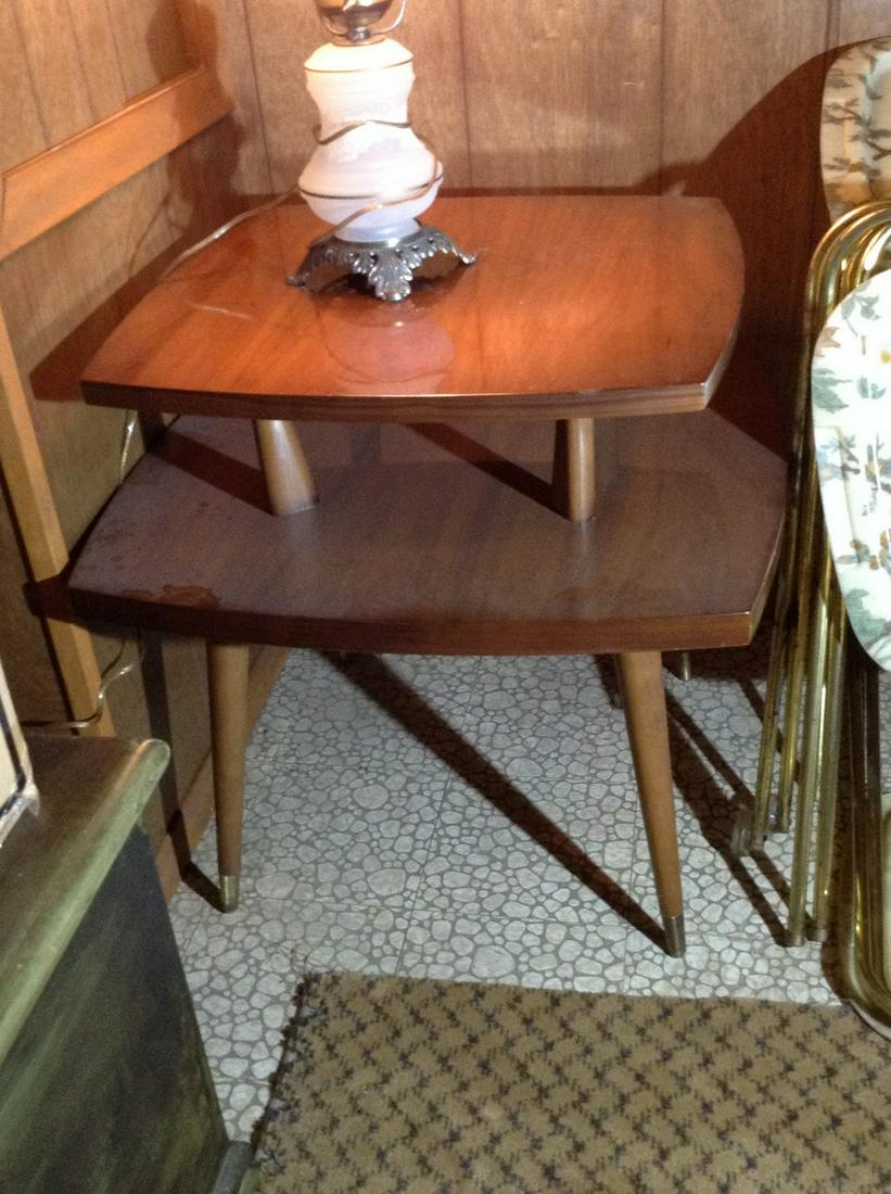 mcm end table (1 of 1)