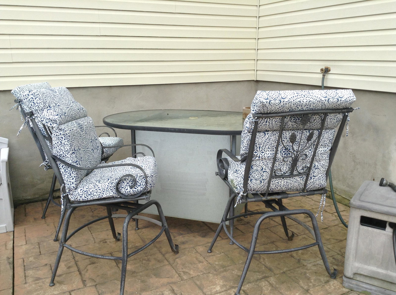 pool deck bar and allium framed bar stools 60": pool deck bar and allium framed bar stools 60"