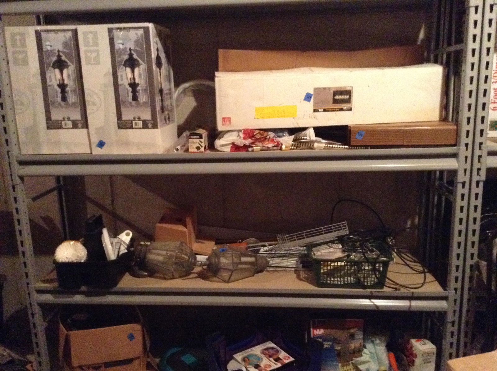 heavy duty racking system 6ft high x 77" no contents: heavy duty racking system 6ft high x 77" no contents