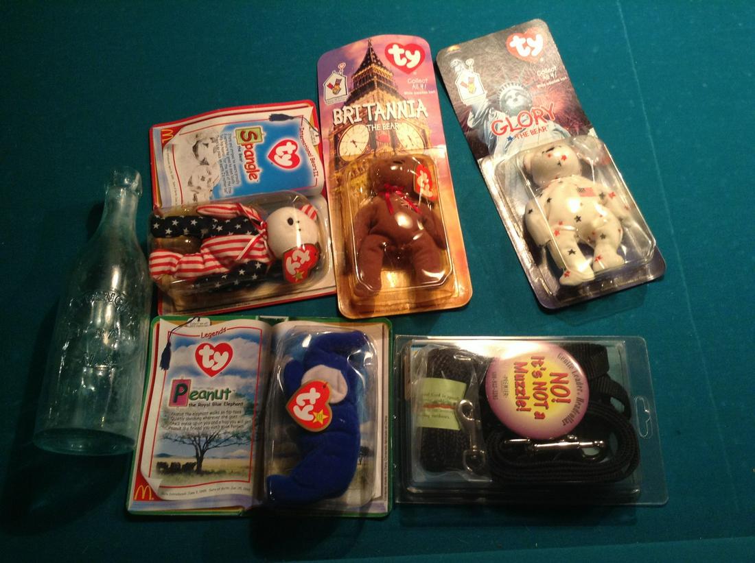 Beanie Babies In Package And More: Beanie Babies In Package And More
