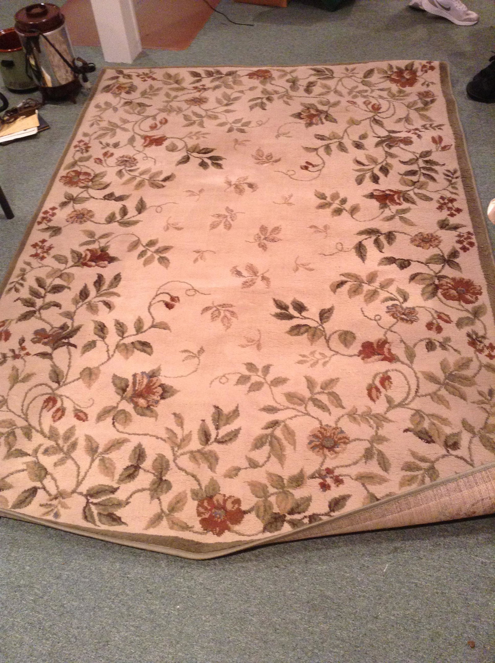 Throw Rug: 90 x 62.5
