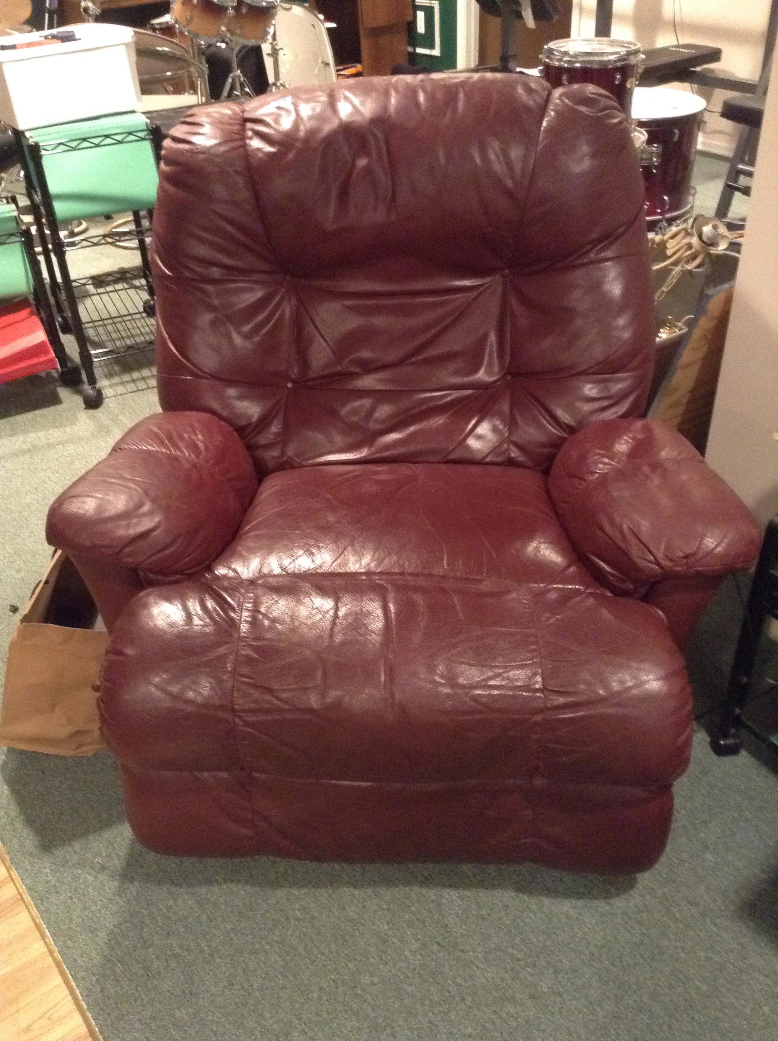 Leather Reclining Chair: Leather Reclining Chair