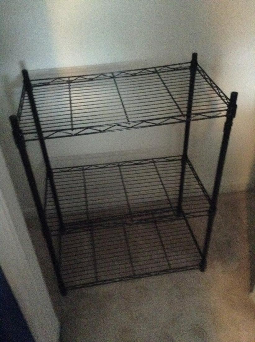 Metal Shelving Rack: Metal Shelving Rack