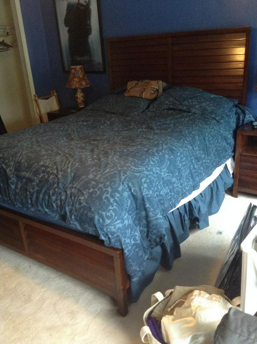 Full Size Bed: 61x84