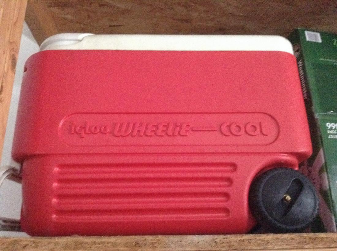 Igloo Wheelie-Cool Cooler: Igloo Wheelie-Cool Cooler