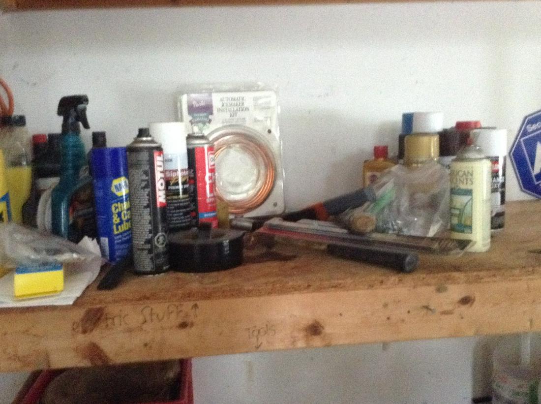 Contents Of Shelving Unit: Contents Of Shelving Unit