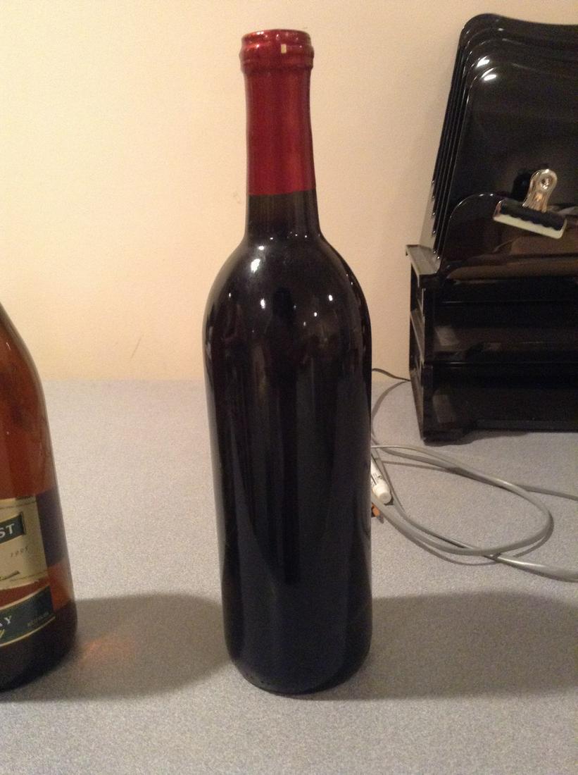 School Bacchus Of Wine: 750ml Any contents in bottle is Free; You are bidding on the bottle & unbroken tax stamp