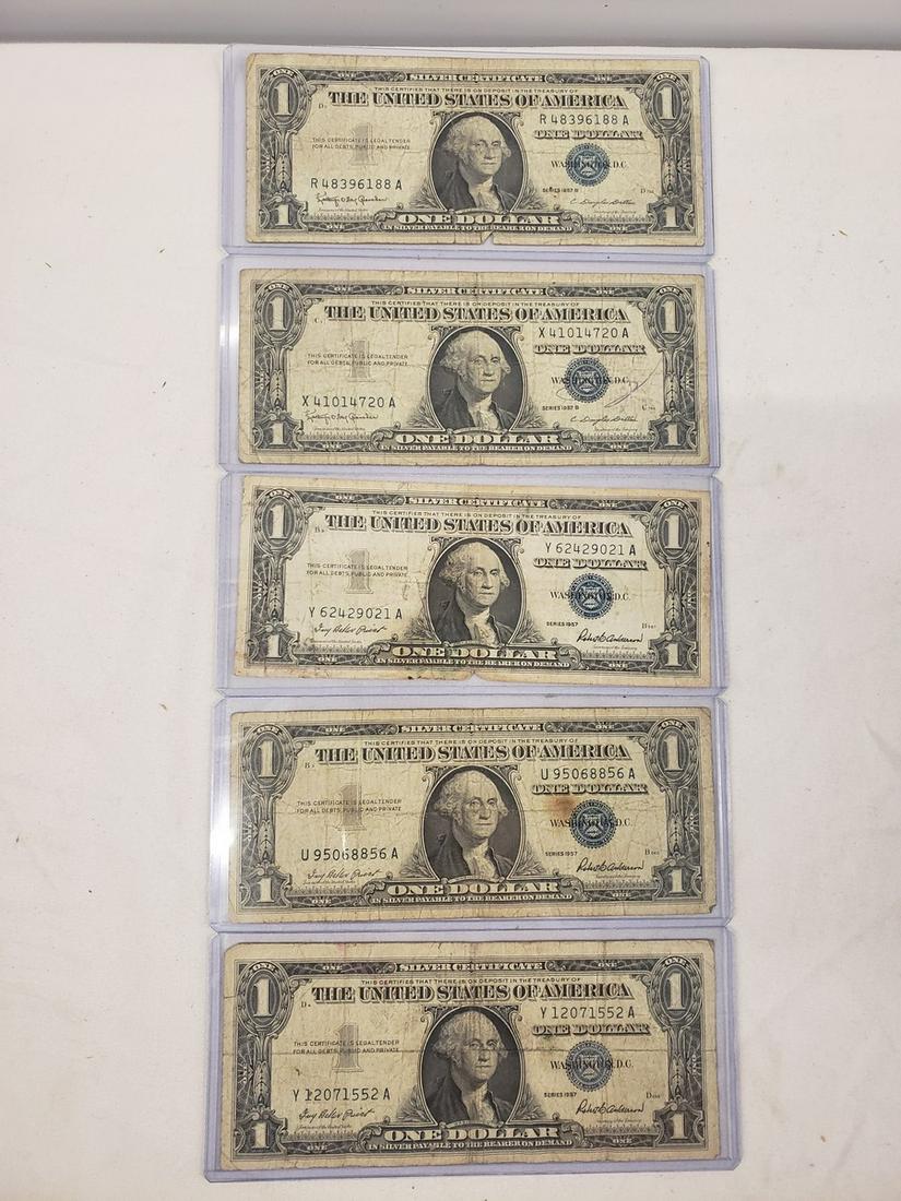 Lot of 5 Silver one dollar certificates (1 of 1)