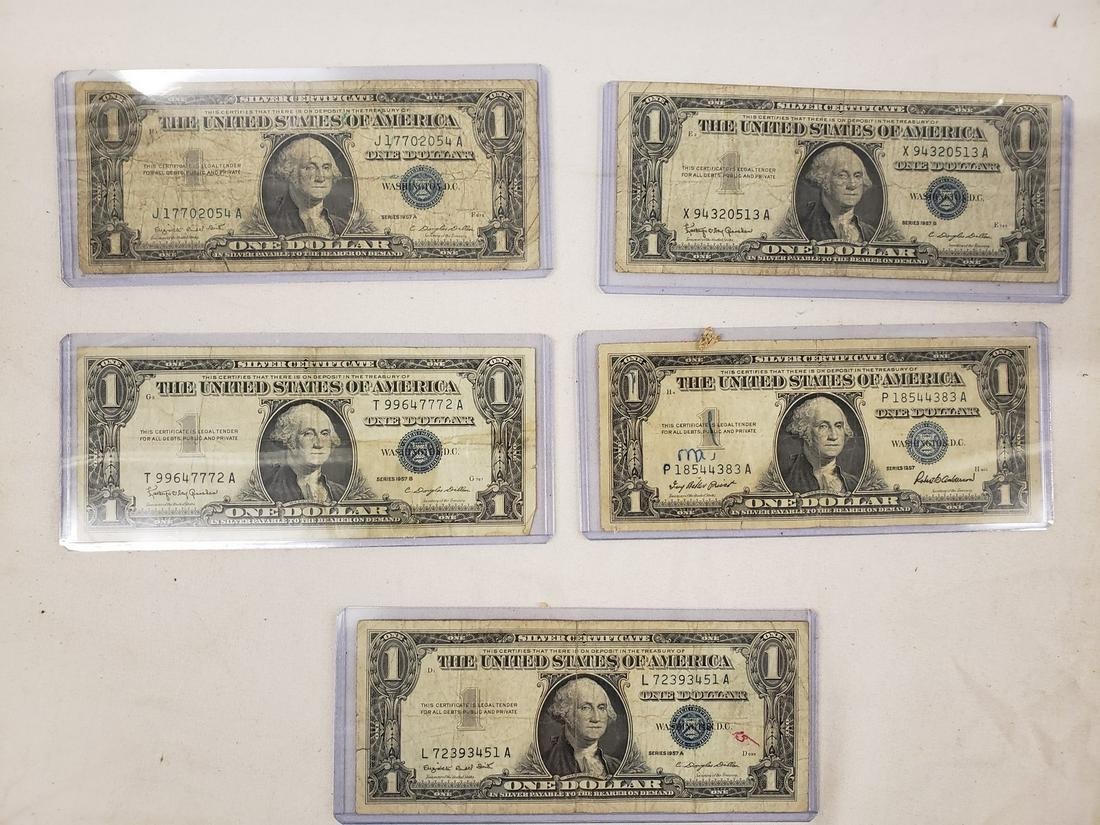 Lot of 5 Silver one dollar certificates (1 of 1)