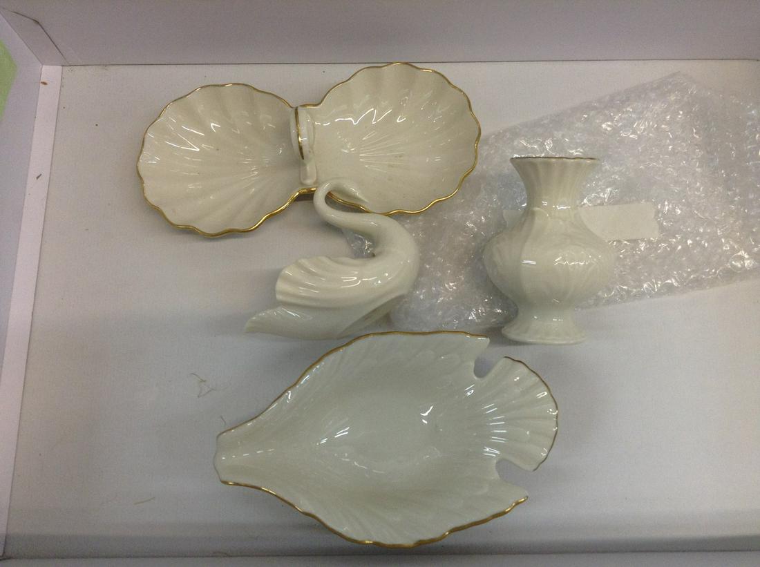 lot of four lenox pieces: lot of four lenox pieces