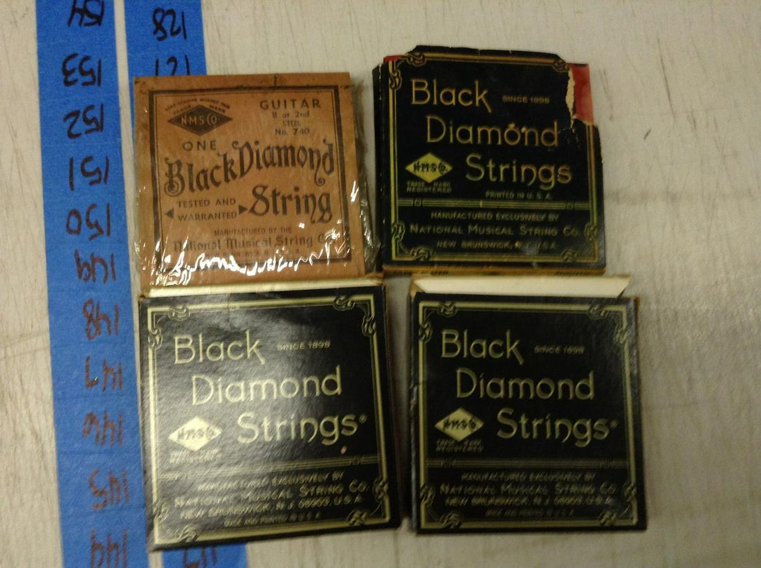 lot of vintage in the box black diamond strings: lot of vintage in the box black diamond strings