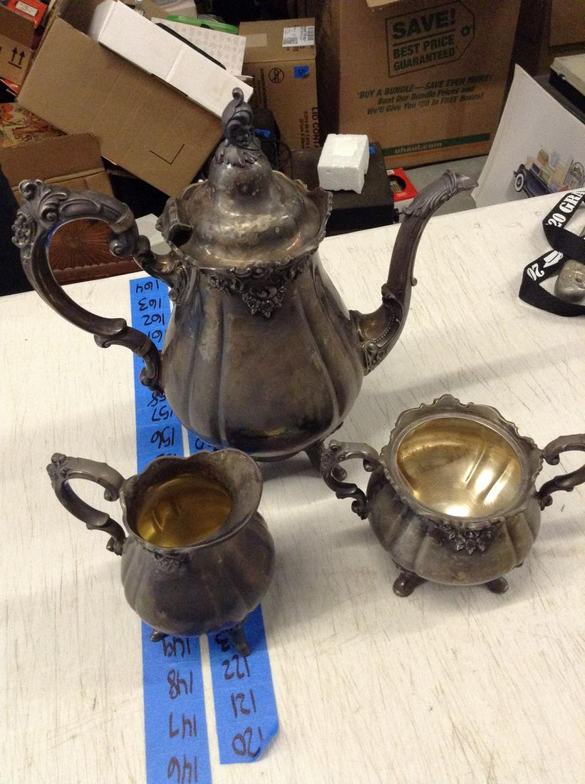 baroque by wallace silver plated pitchers and cups: baroque by wallace silver plated pitchers and cups