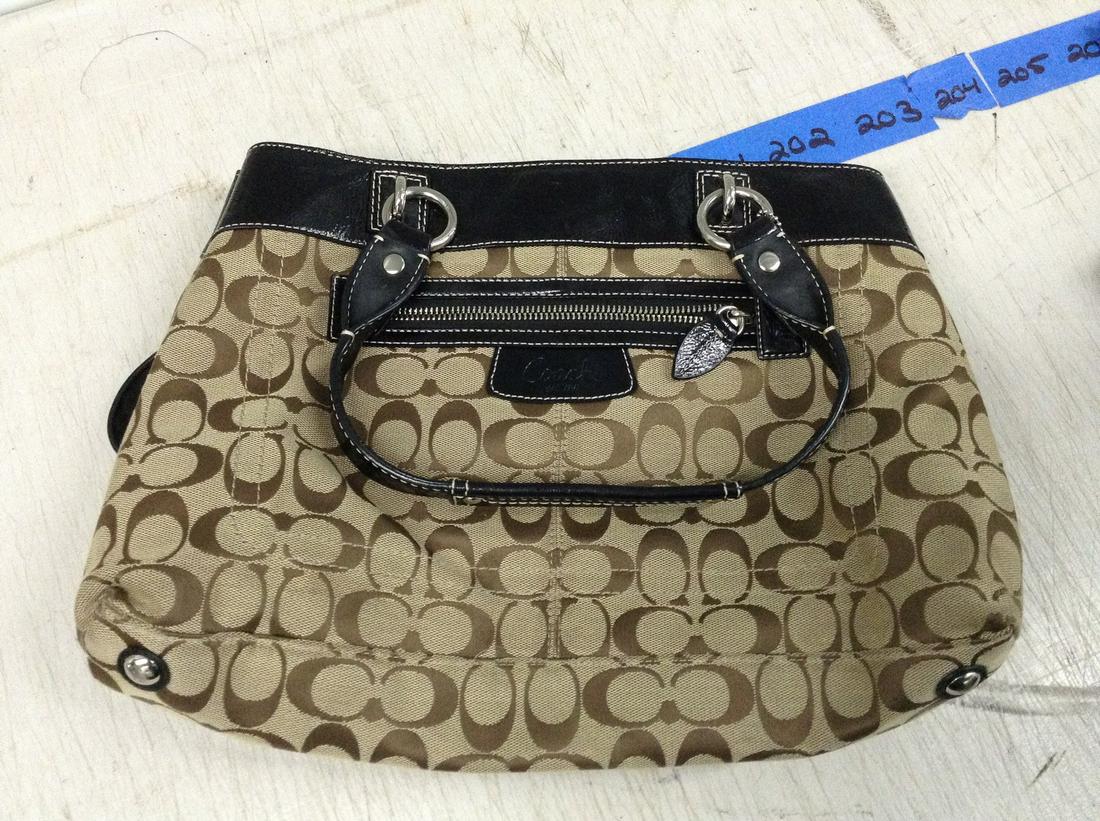 Coach Purse: Coach Purse