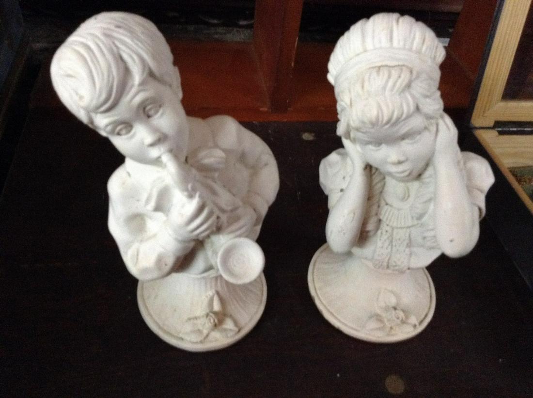 lot of two vintage statues: lot of two vintage statues