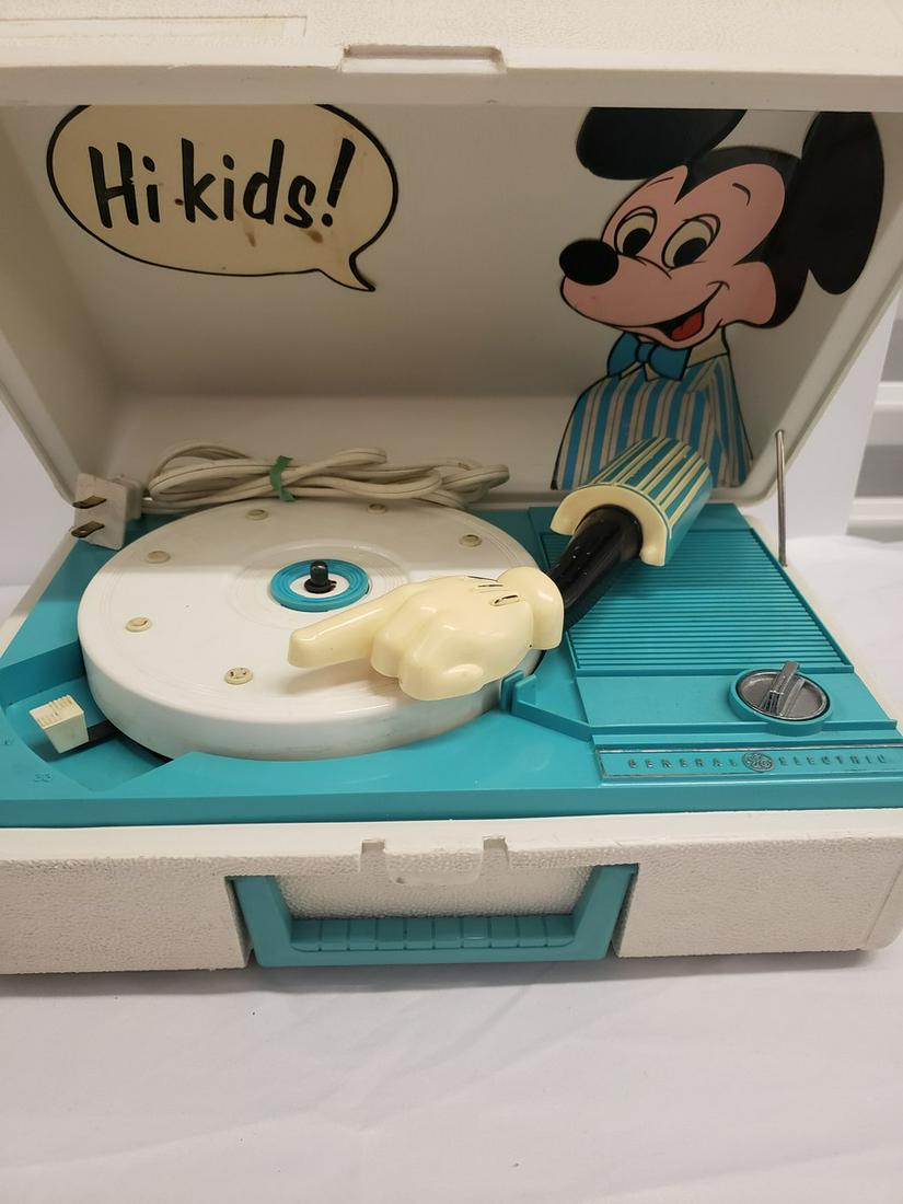 Walt Disney's Mickey Mouse General Electric record (1 of 1)