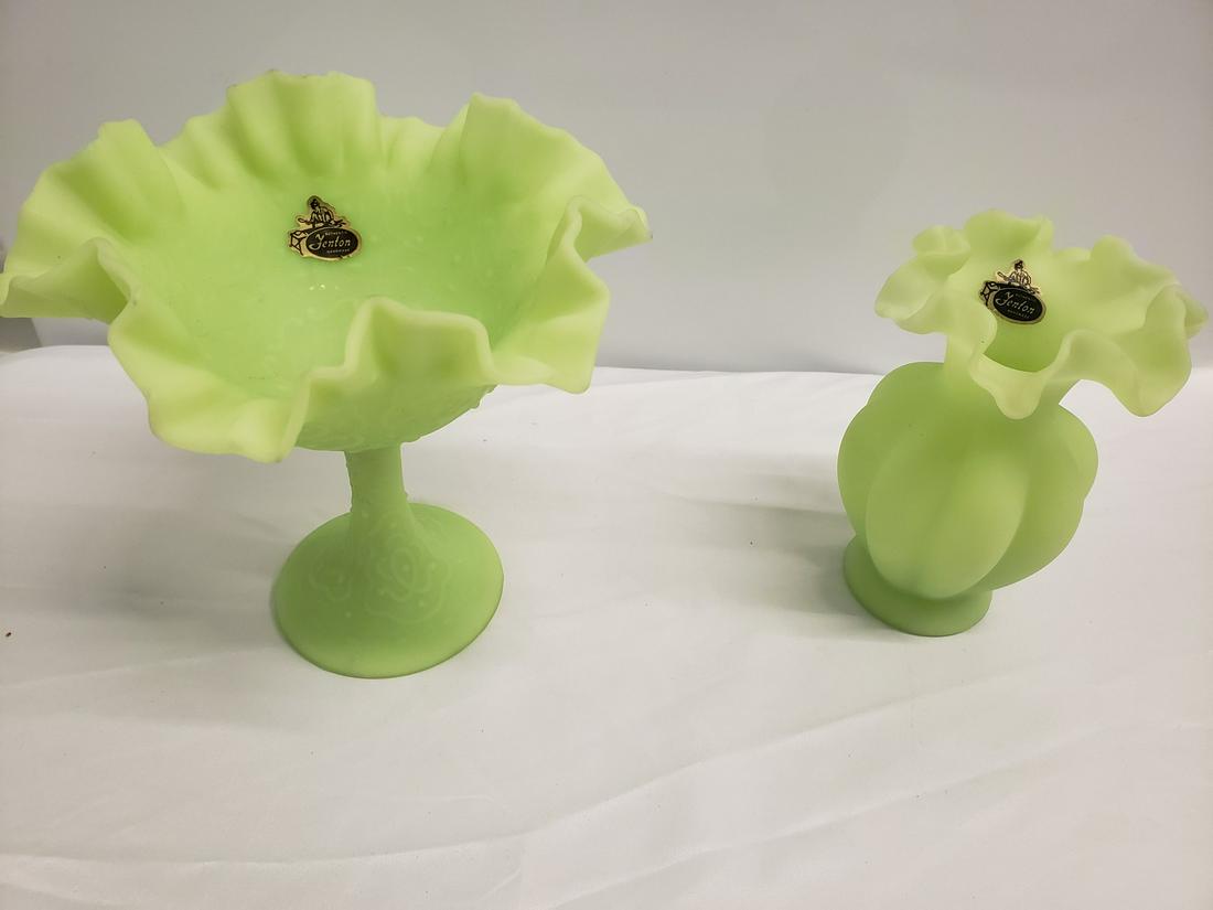 Two Fenton glass - unique color (1 of 1)