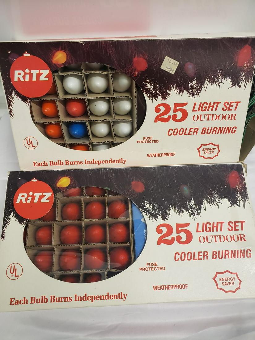 lot of vintage outdoor Christmas lights (1 of 1)