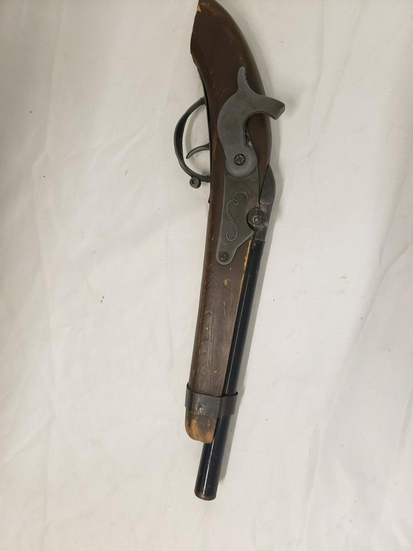 Vintage toy hand gun: Vintage toy hand gun