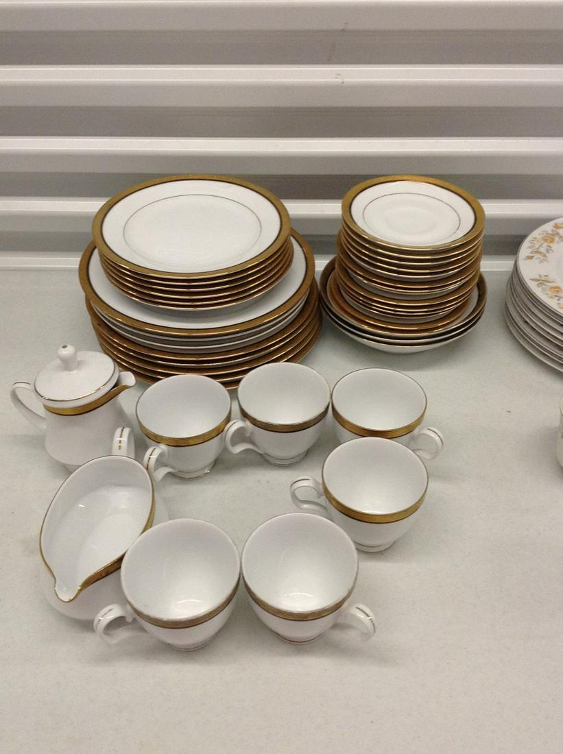 Contemporary by Noritake china set (1 of 1)