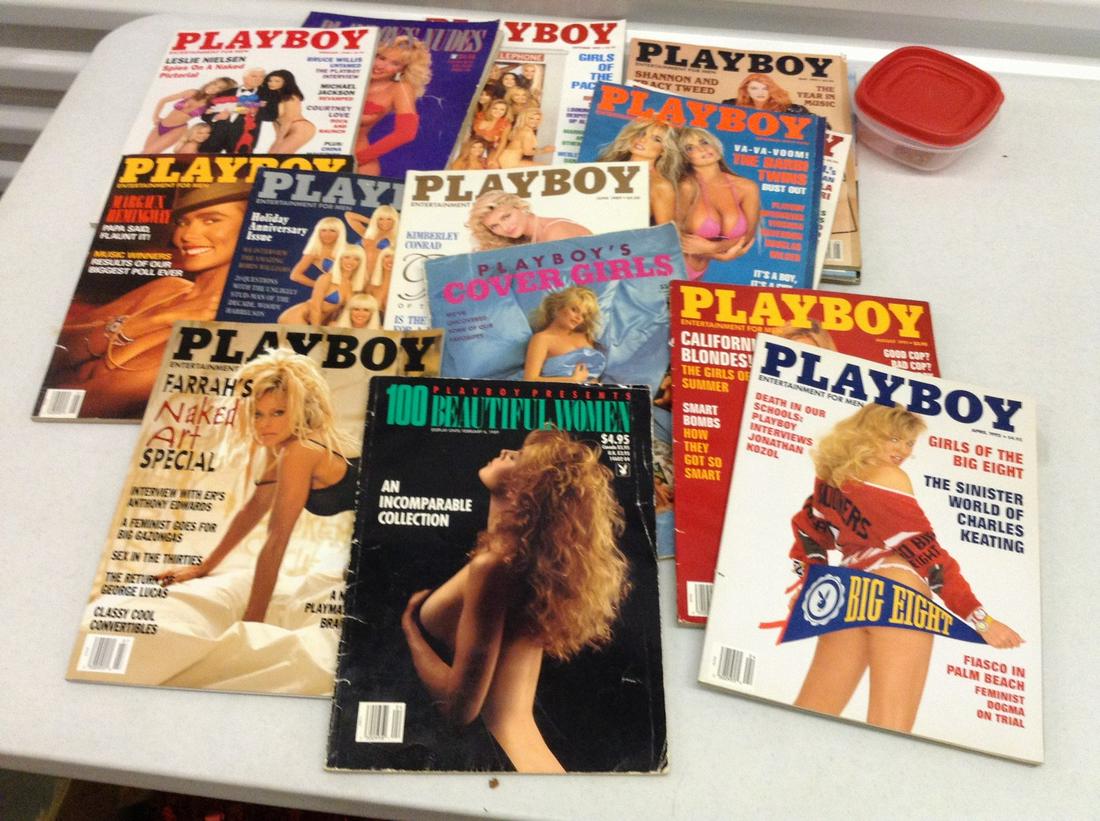 Lot of vintage Playboy Magazines: Lot of vintage Playboy Magazines