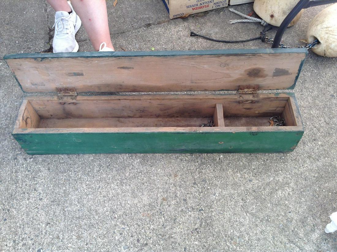 Wooden Toolbox (1 of 1)