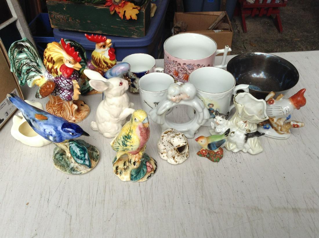 Large Amount Of Ceramic Statues And Mugs: Large Amount Of Ceramic Statues And Mugs