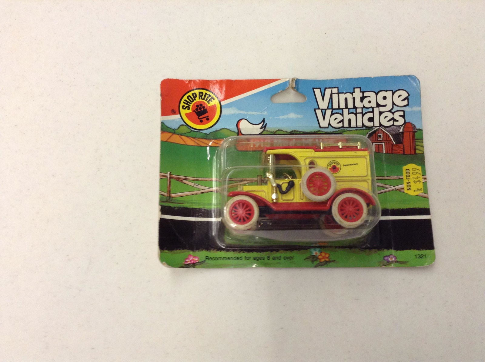 Vintage Vehicle 1913 Model Van (1 of 1)