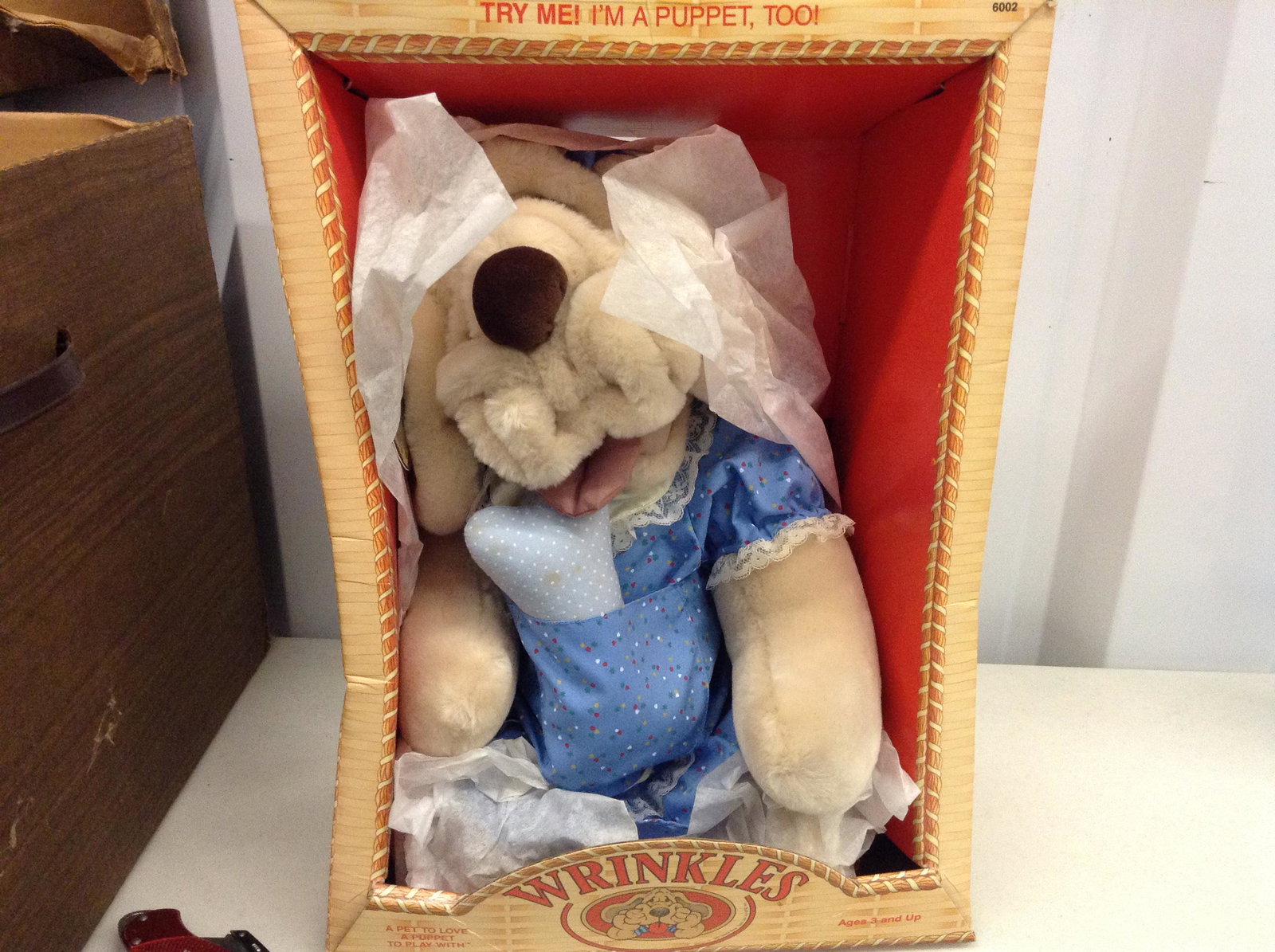 Wrinkles puppet in package: Wrinkles puppet in package