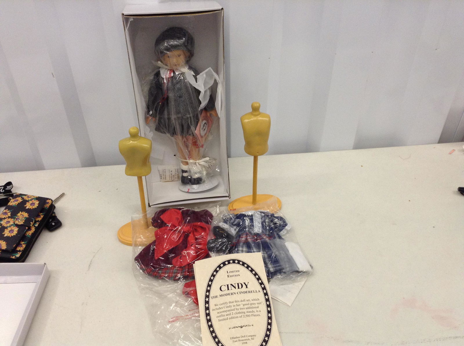 Limited Edition The Modern Cinderella Cindy with COA in (1 of 1)