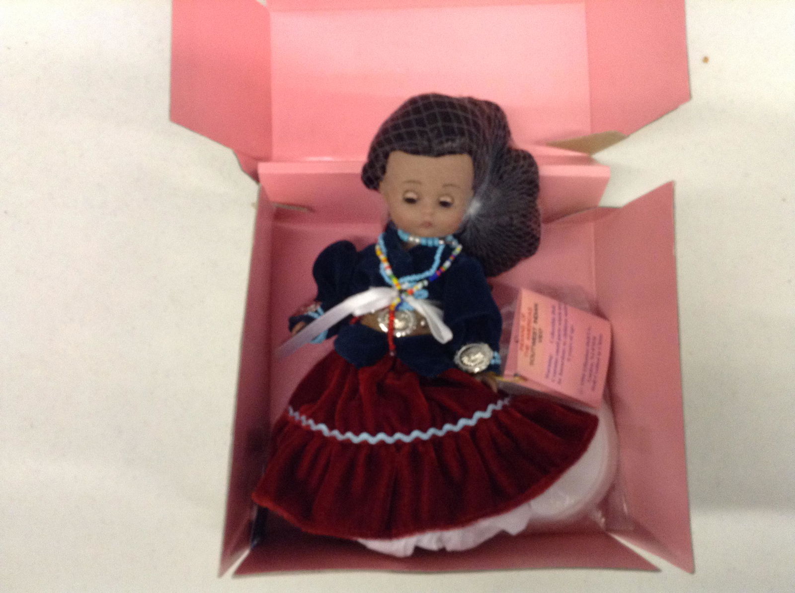 Effanbee Storybook Series Indians of America doll in: Effanbee Storybook Series Indians of America doll in box