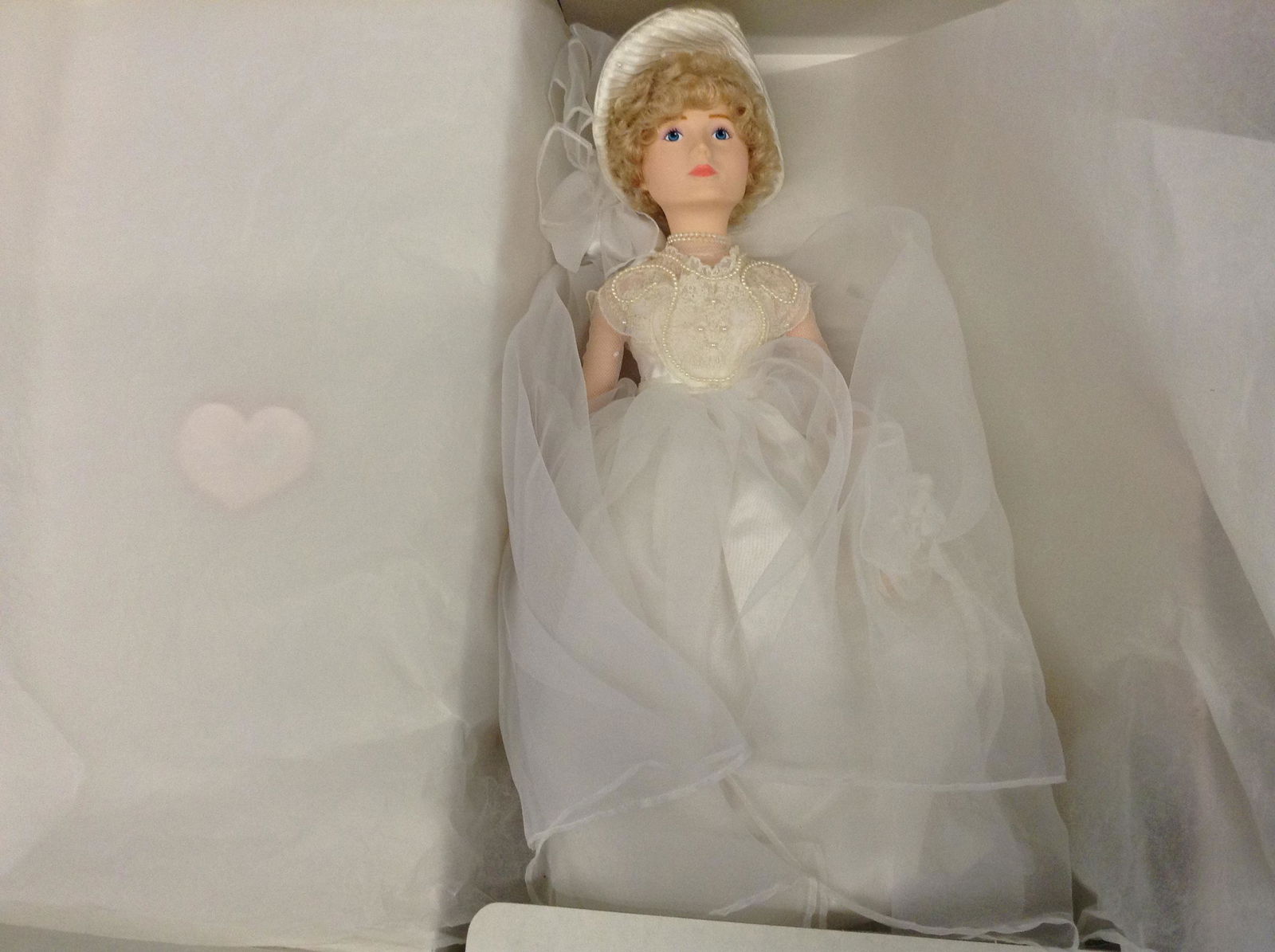 effanbee Ladies of Fashion Collection The Bride doll in: effanbee Ladies of Fashion Collection The Bride doll in box