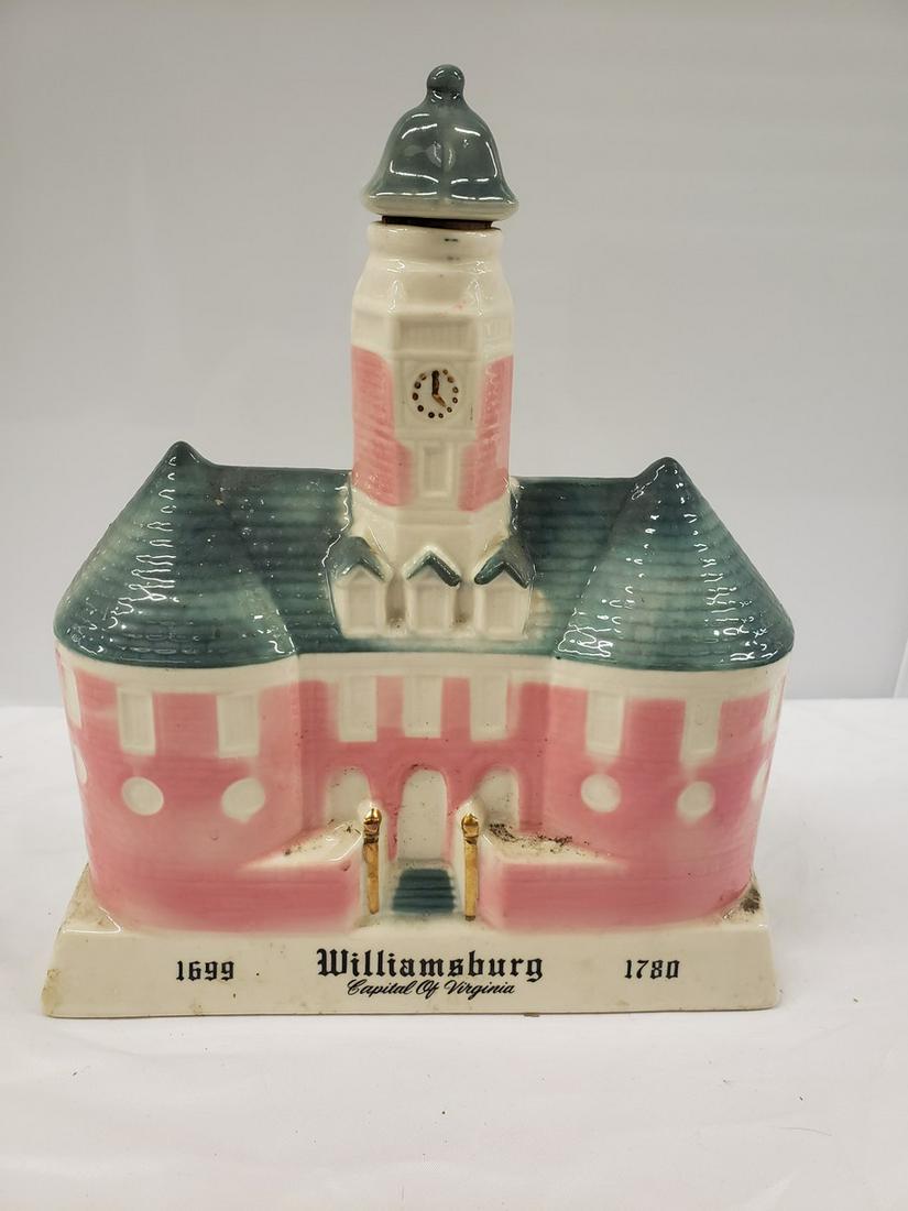 1969 Williamsburg Capital of VA Jim Bean decanter (1 of 1)