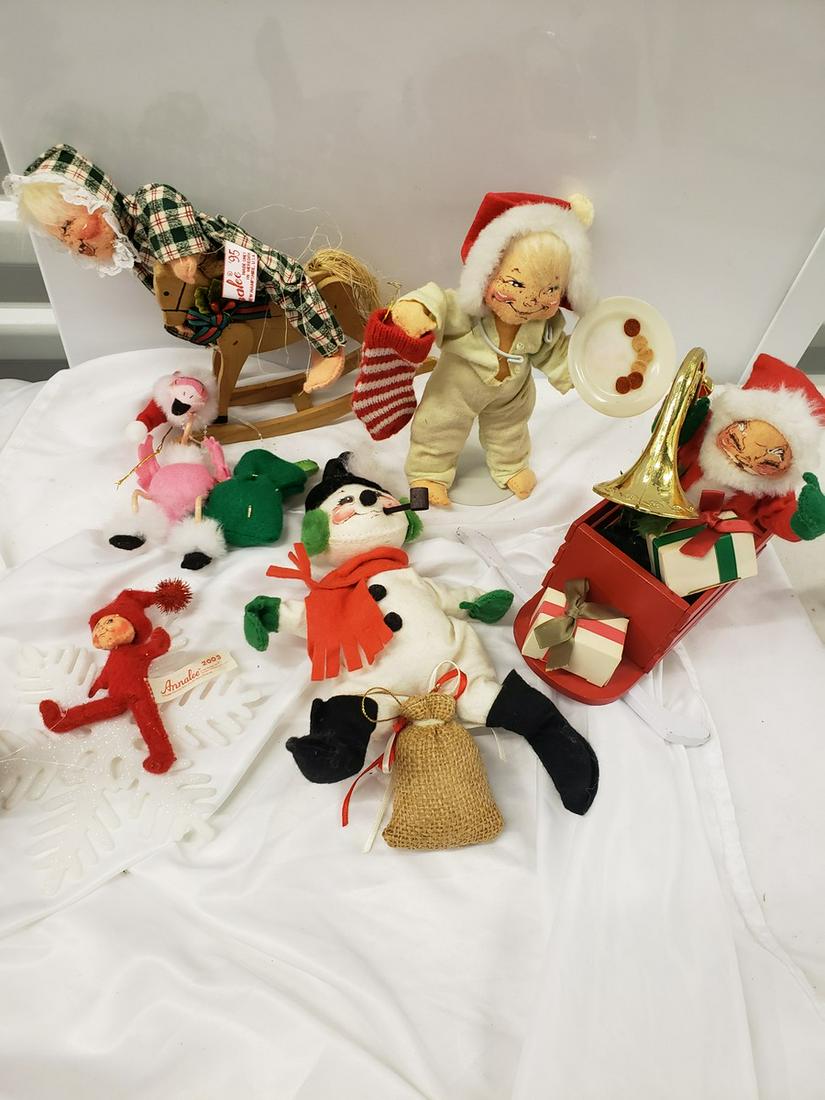 Lot of Annalee dolls (1 of 1)