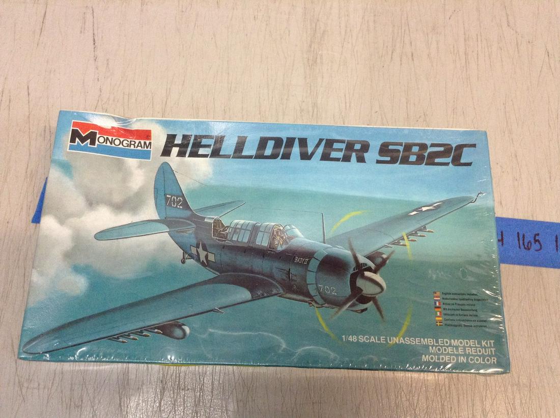 Monogram Helldiver SB2C unassembled model plane (1 of 1)