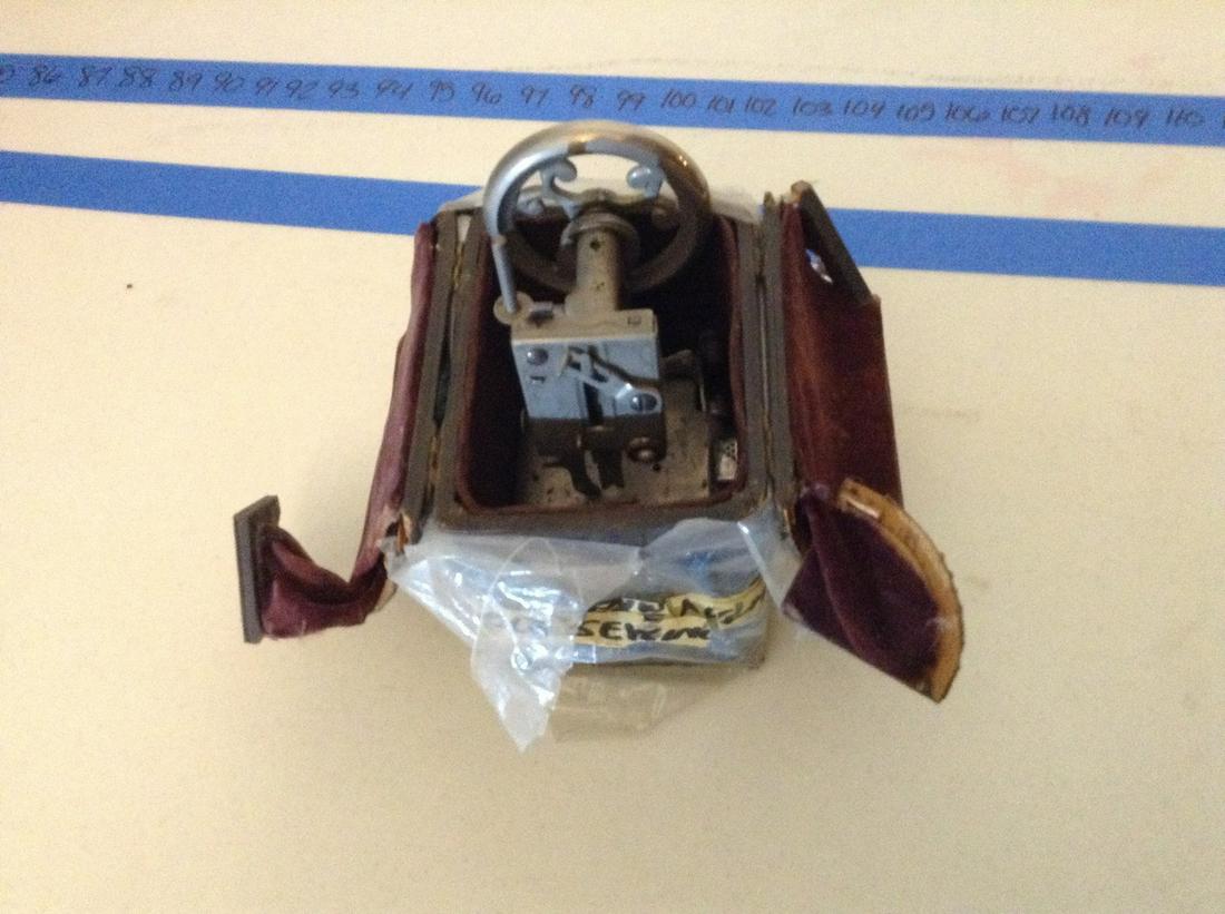 Antique Sewing Machine (1 of 1)