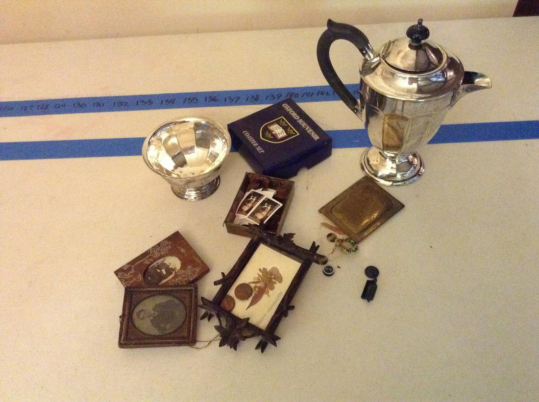 Lot of oxford coasters, teapot and more: Lot of oxford coasters, teapot and more