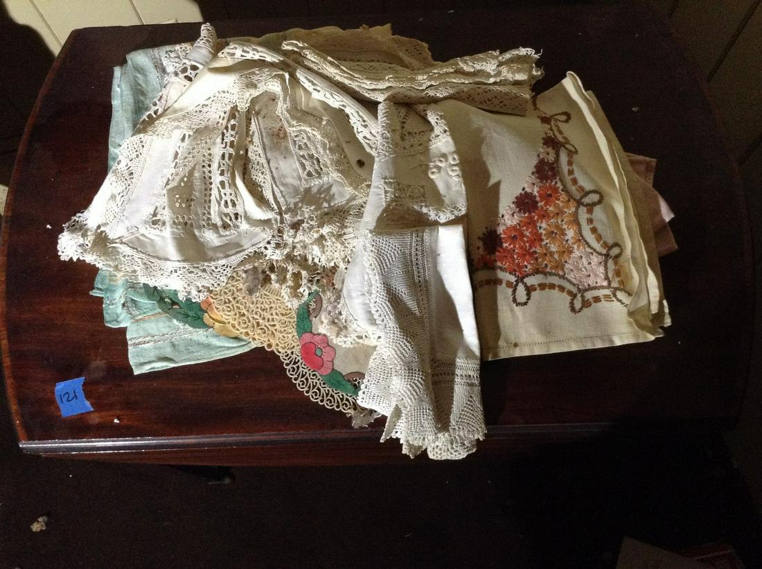 Vintage Lace Doilies and more: Vintage Lace Doilies and more