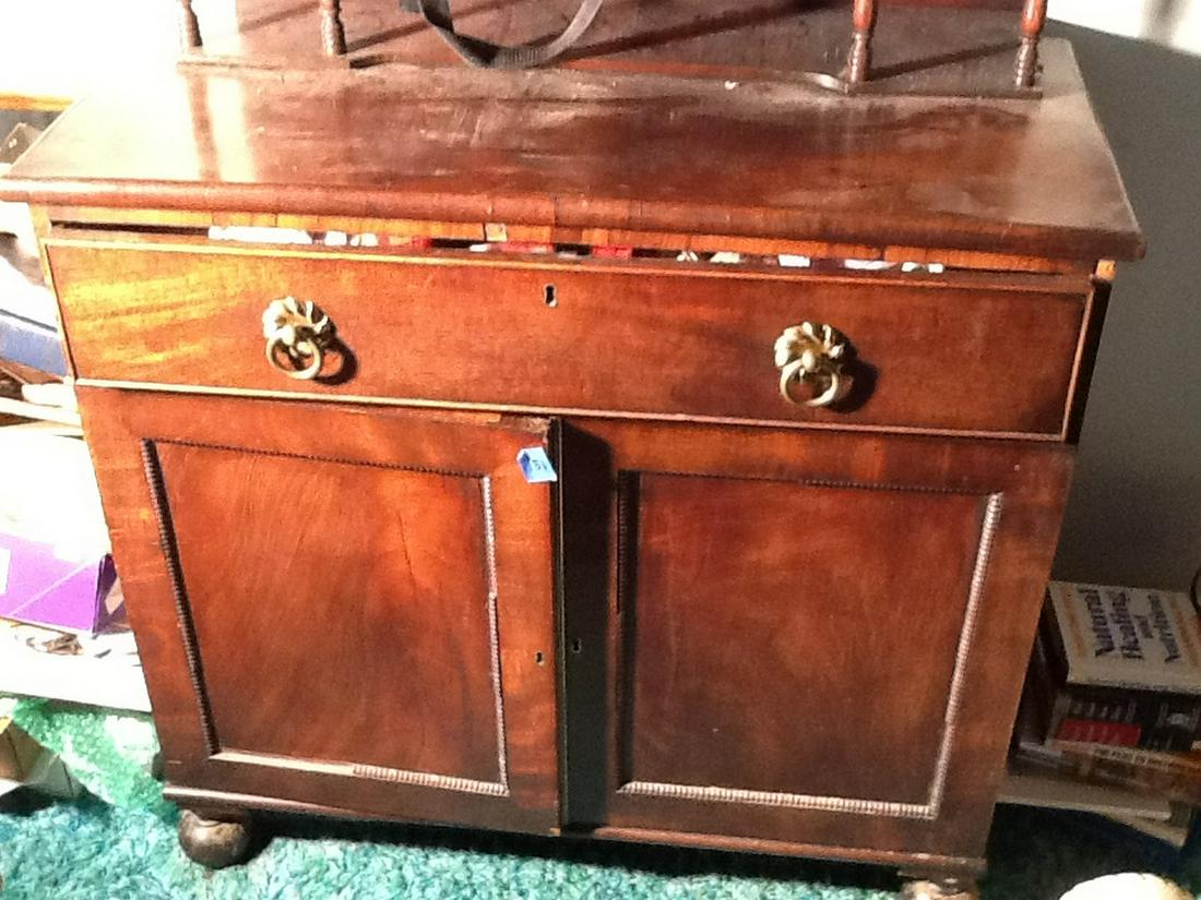 Bar cabinet  16" x 36" x 35" - located on second floor (1 of 1)