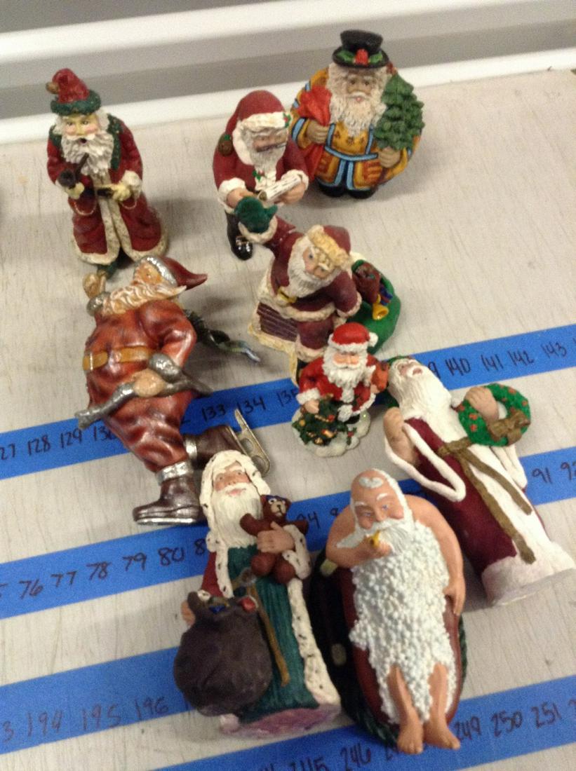 Vintage santa statues (1 of 1)