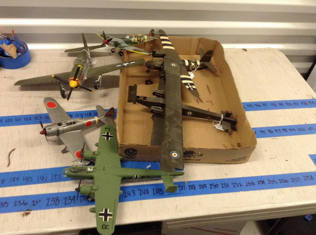 Vintage model airplanes: Vintage model airplanes