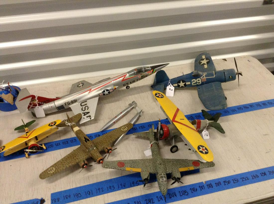 Vintage model airplanes: Vintage model airplanes
