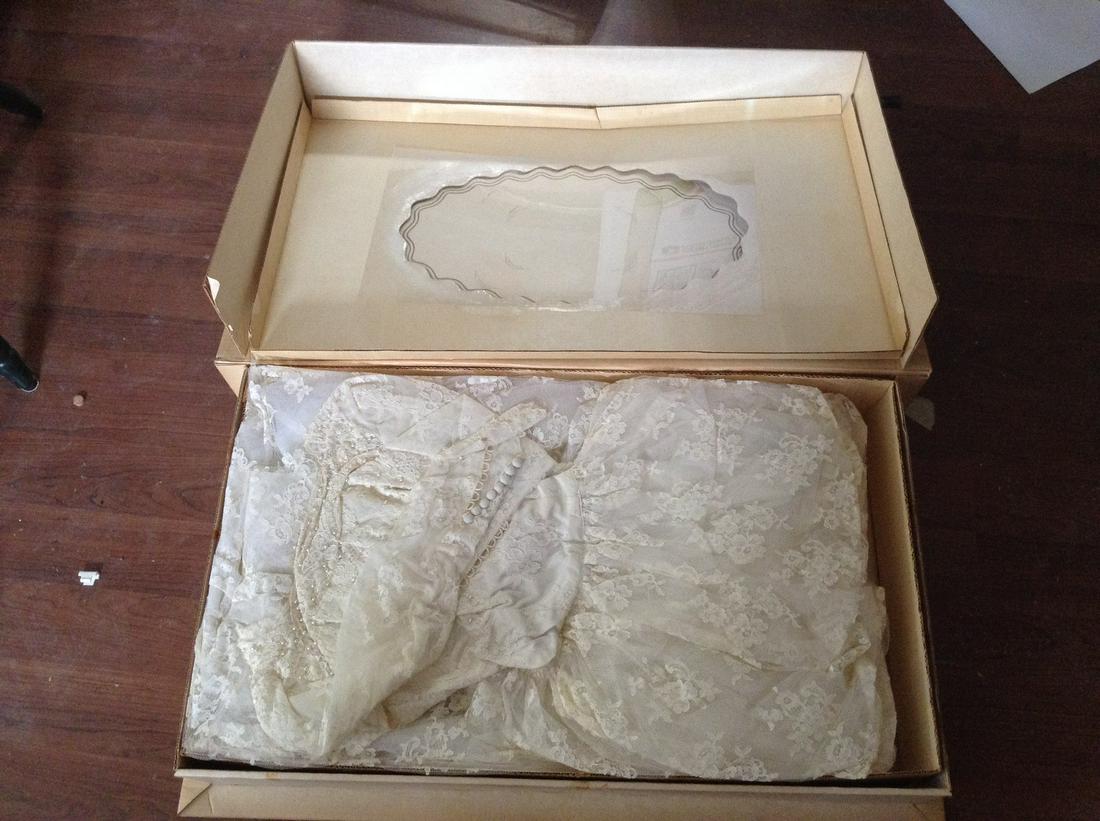 Vintage wedding dress in the box (1 of 1)