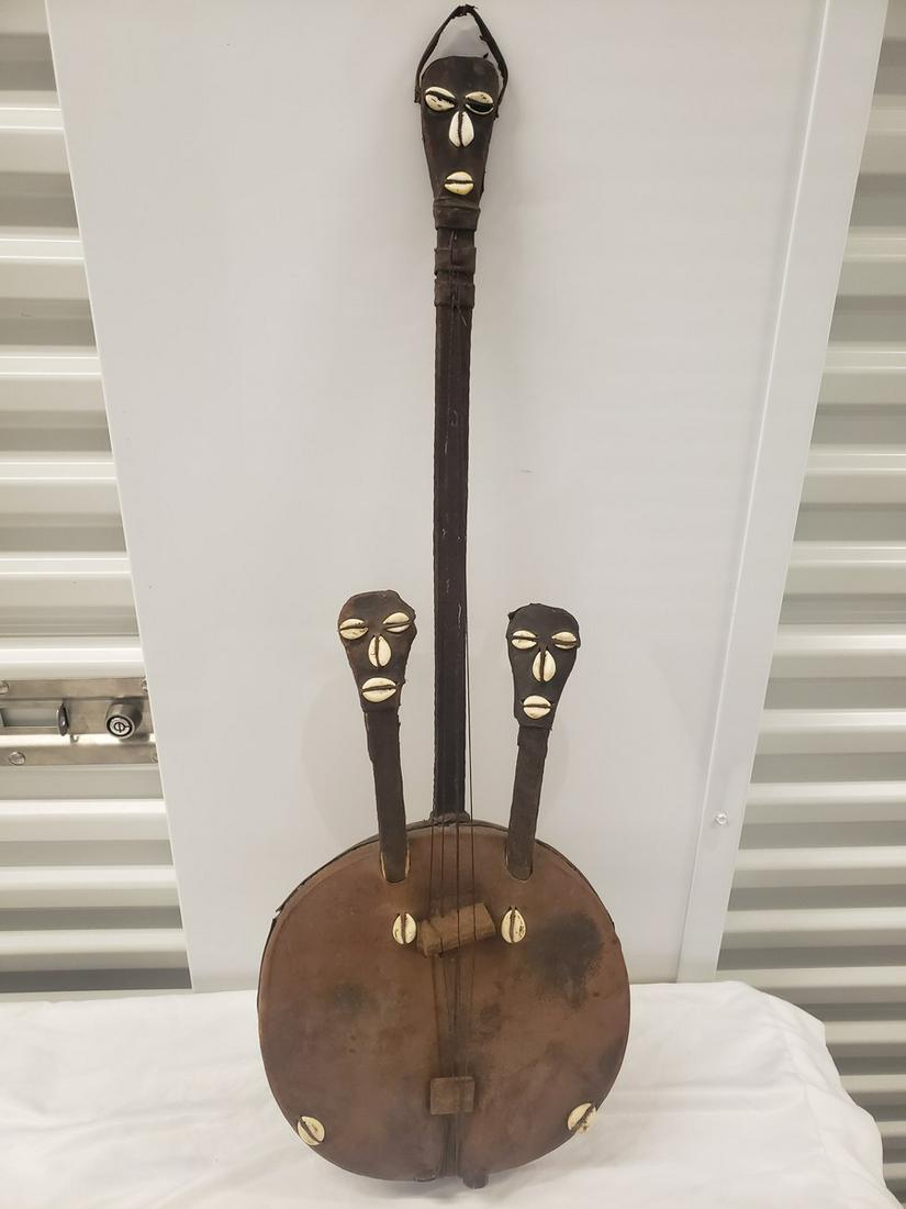Early African art - hand made Banjo like instrument (1 of 1)