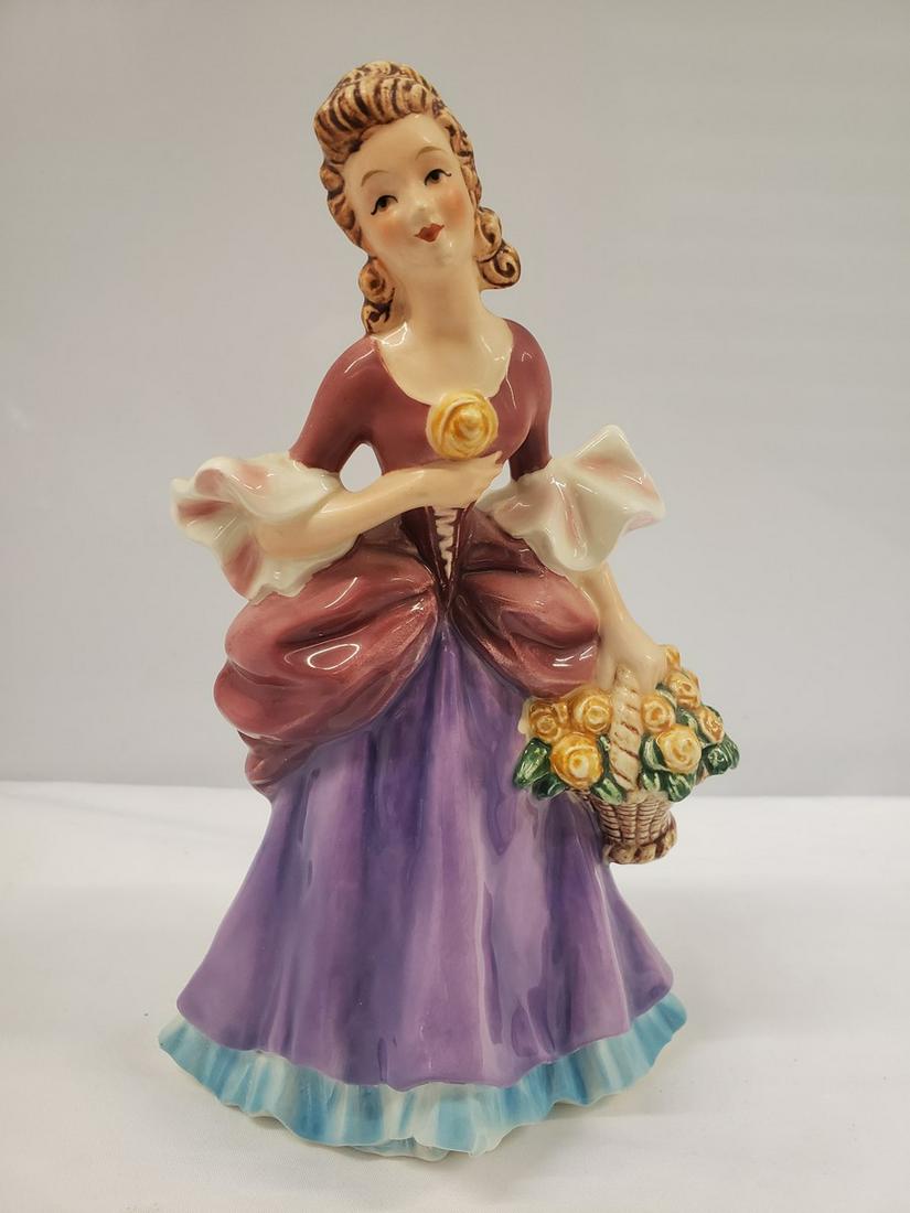 Vintage Goebel FF 276 figurine made in West Germany: Vintage Goebel FF 276 figurine made in West Germany
