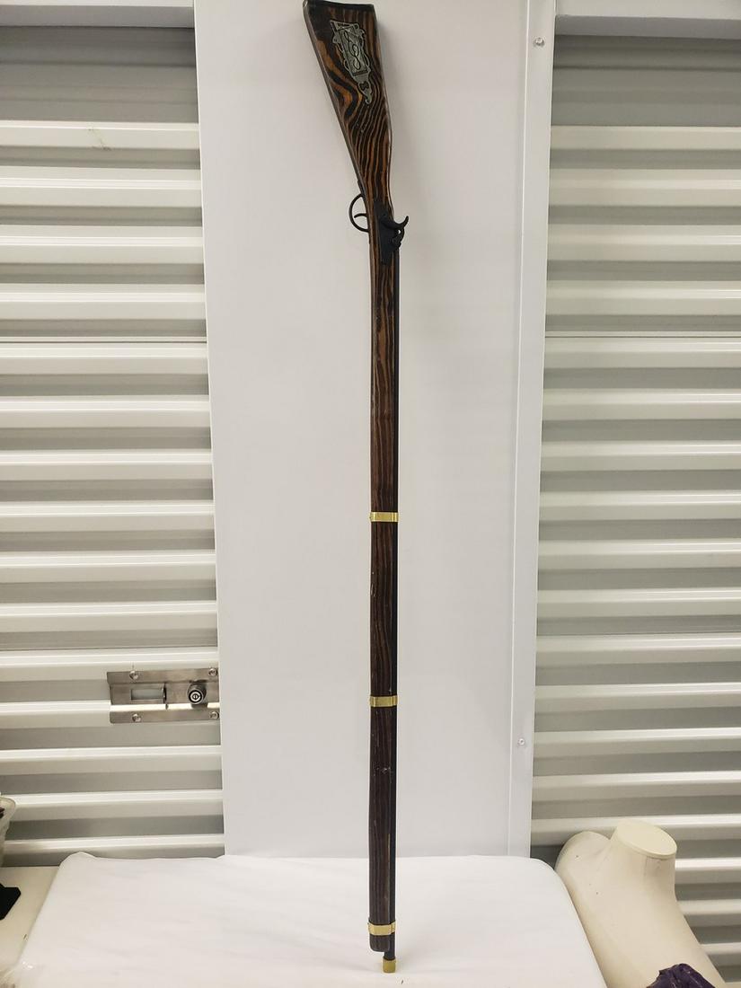 Vintage Parris non shooting toy gun: Vintage Parris non shooting toy gun