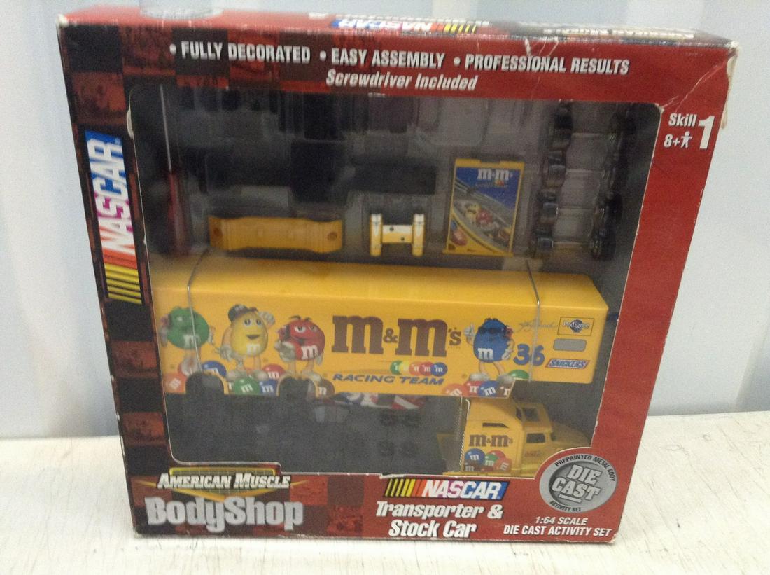 BodyShop Transporter & Stock Car (1 of 1)