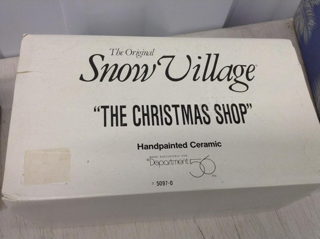 department 56 snow village no damage: department 56 snow village no damage